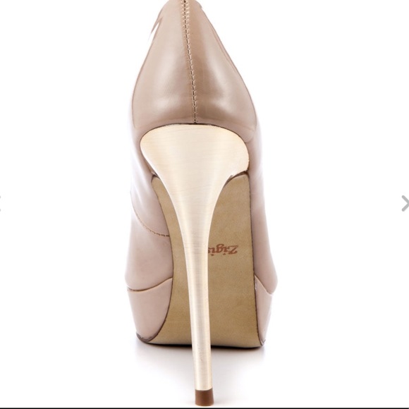 Zigi Soho Reveal Heels in Nude - Picture 2 of 3